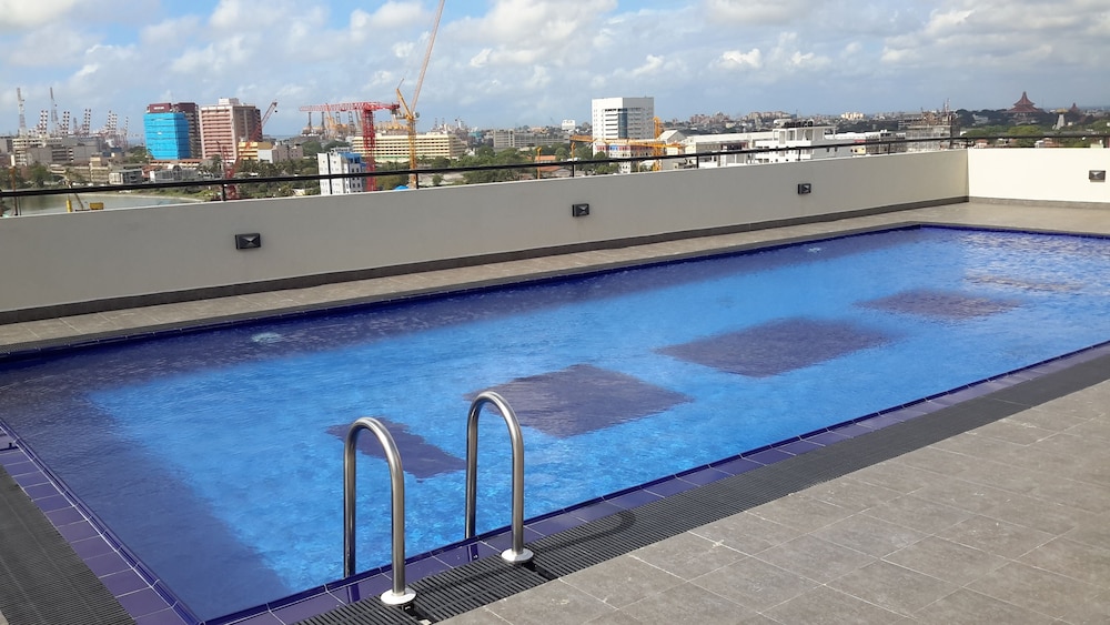 bellavista apartments at cornish colombo