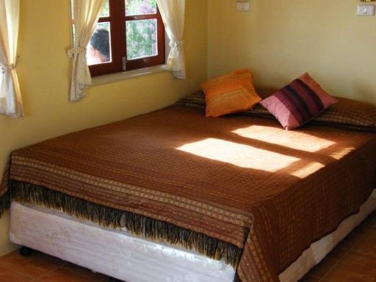 phangan rainbow bungalows