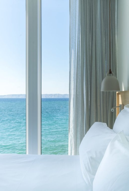 les bords de mer fontenille collection