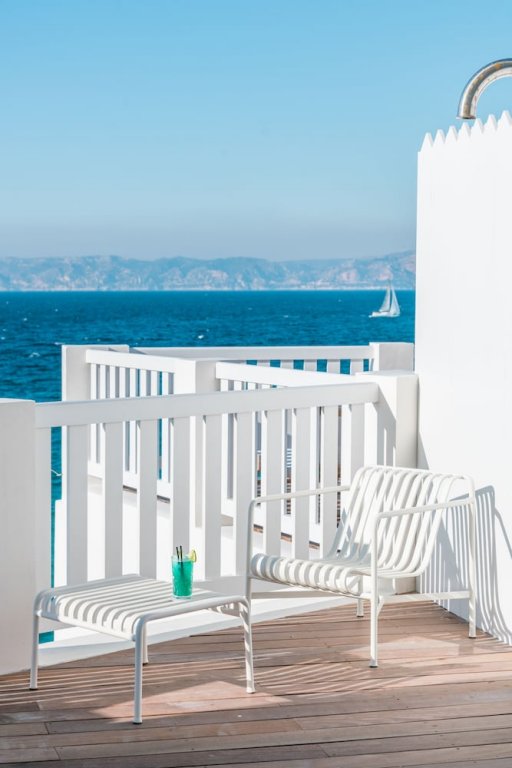 les bords de mer fontenille collection