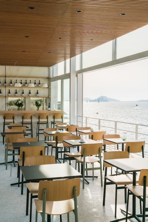 les bords de mer fontenille collection