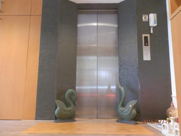 sandy serviced apartment