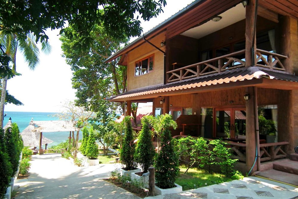 dd hut koh tao