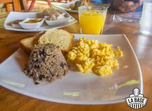 Hotel La Isla Inn,Cocles>>Cahuita,3 star