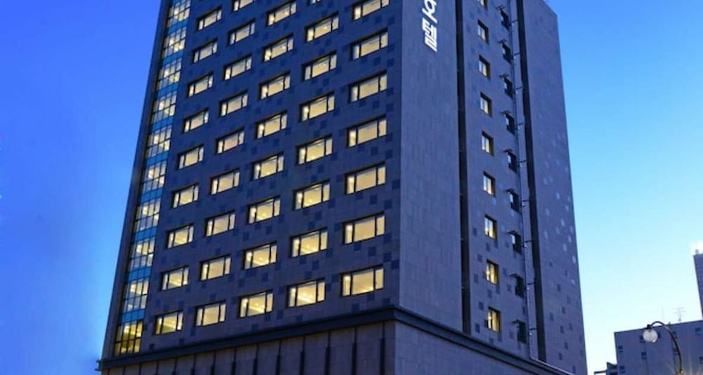 on city hotel