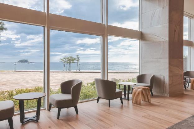 kensington resort seorak beach
