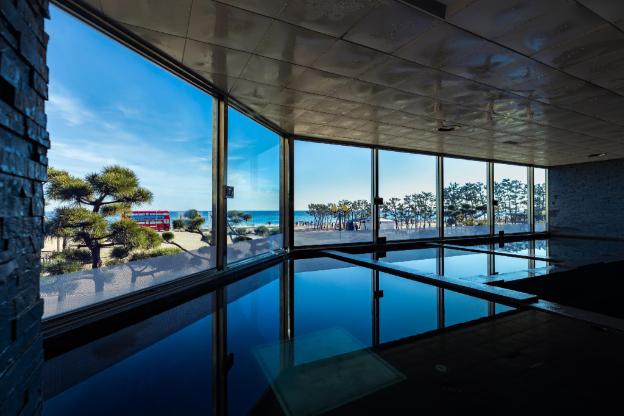 kensington resort seorak beach