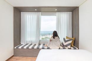 kensington resort seorak beach