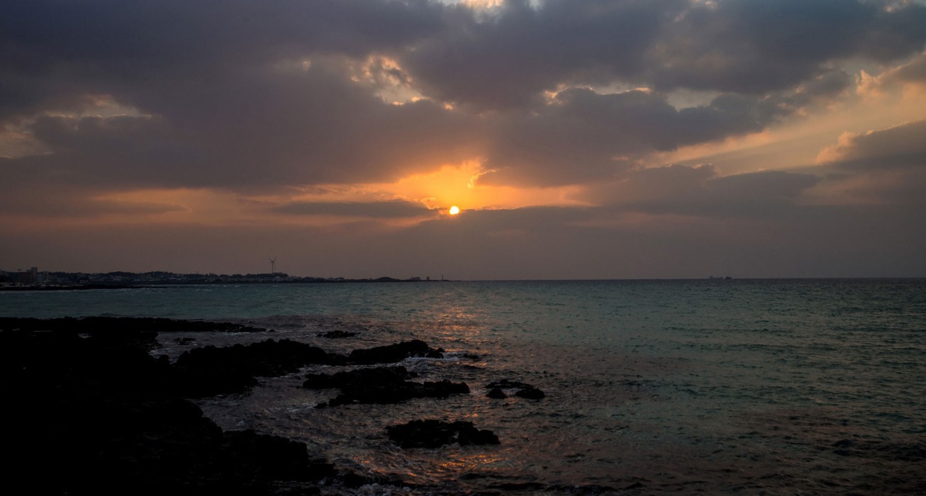 sleep in the sea