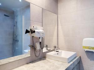 casual house sono guest house hostel