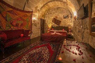 cappadocia ihlara mansions and caves