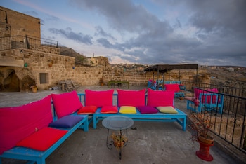 cappadocia ihlara mansions and caves