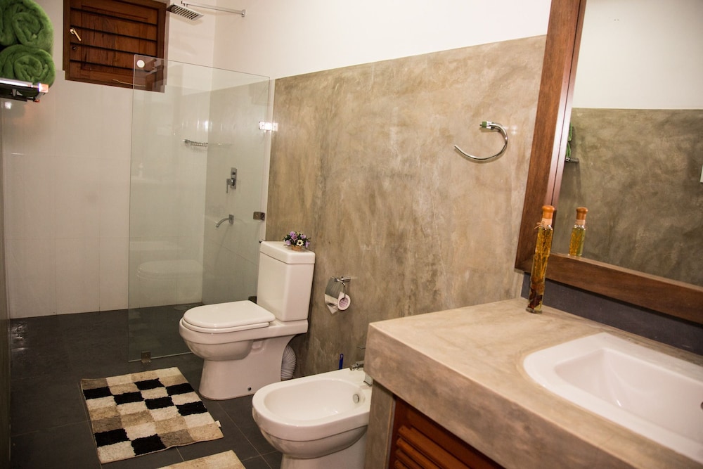 misty hills villa kadugannawa