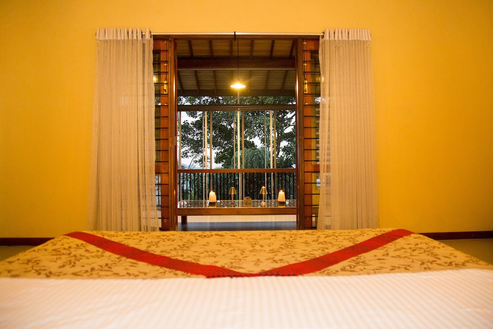 misty hills villa kadugannawa