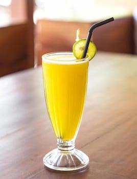 sukanusa luxury huts