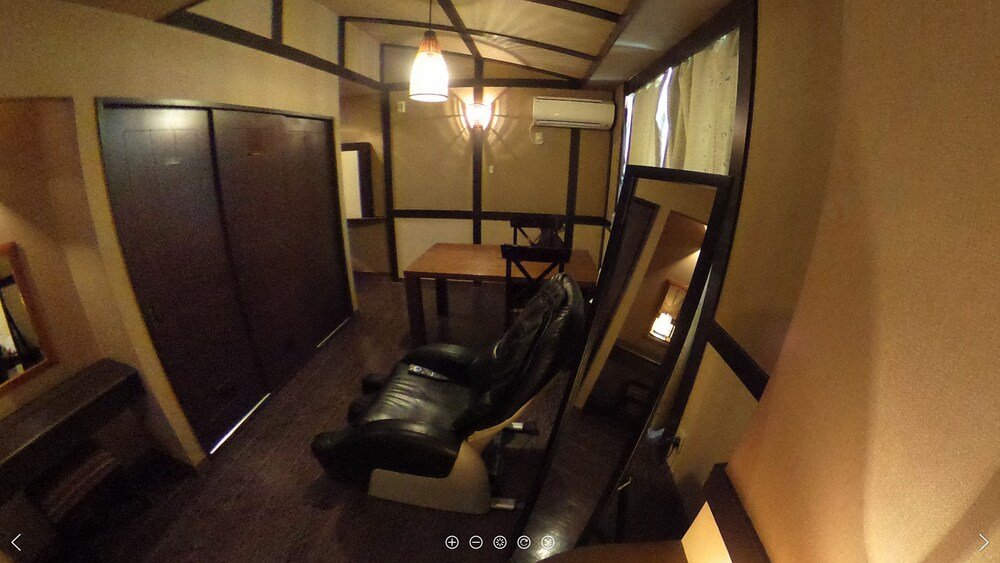hotel cache adults only