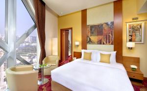 City Seasons Towers,Bur Dubai>>Al Karama,4 star