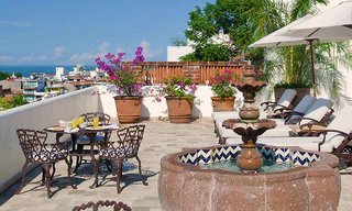 casa kimberly near malecon