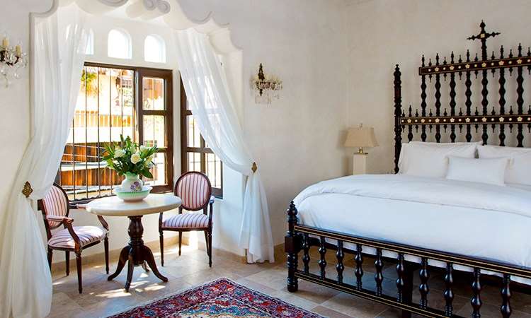 casa kimberly near malecon