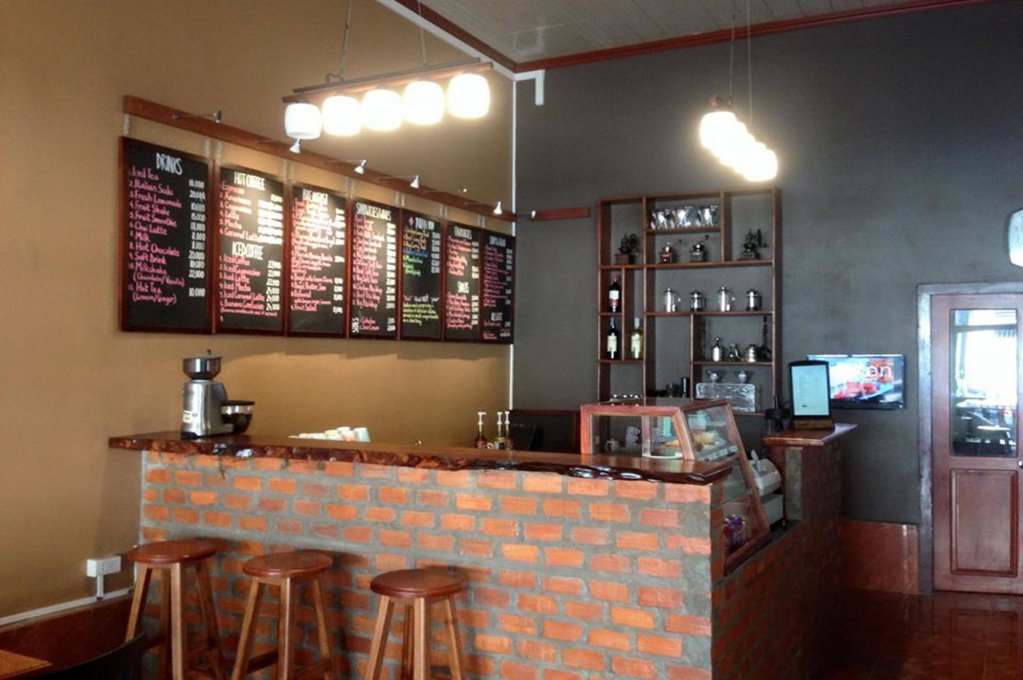 pilgrims kitchen and inn