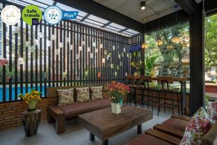 chiang mai thai house