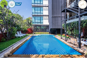 chiang mai thai house