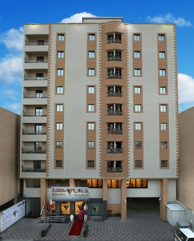 la villa suites hotel