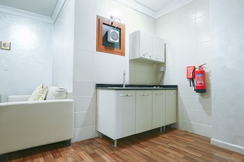 la villa suites hotel