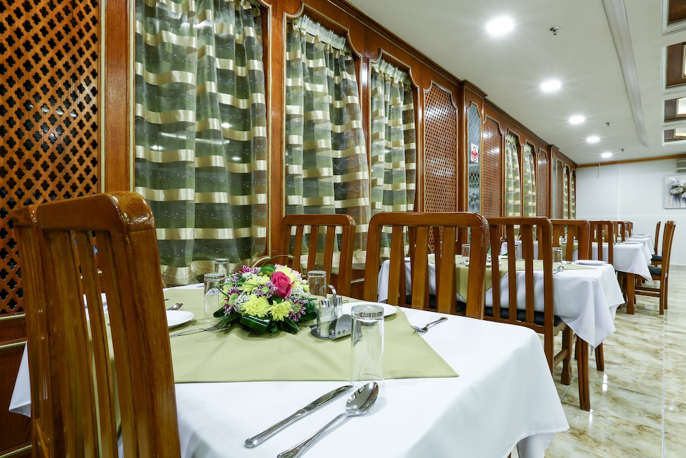 la villa suites hotel