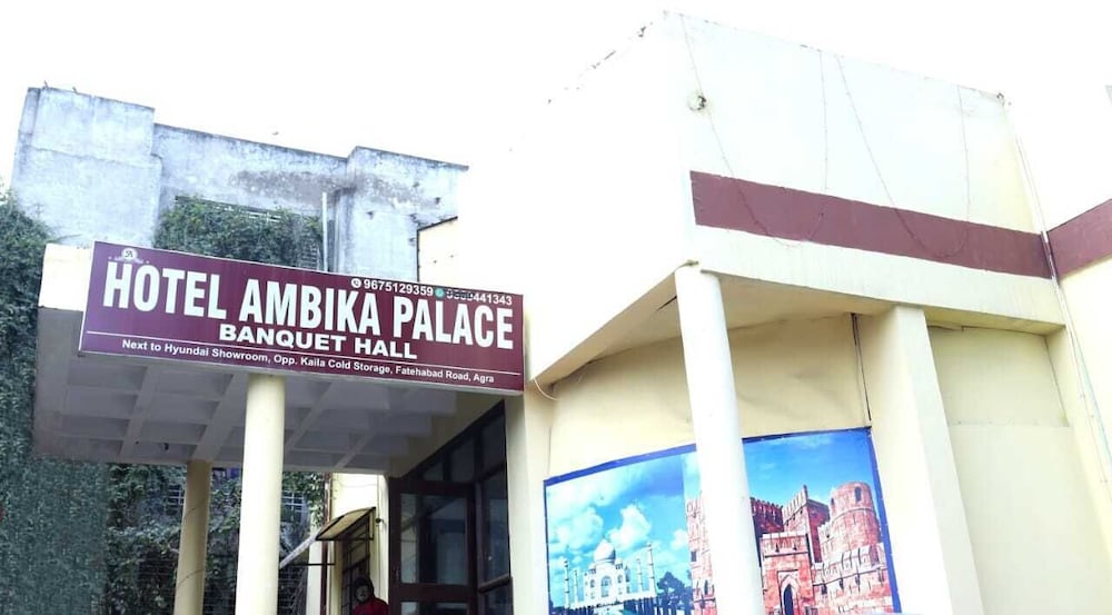 hotel ambika palace by wb inn