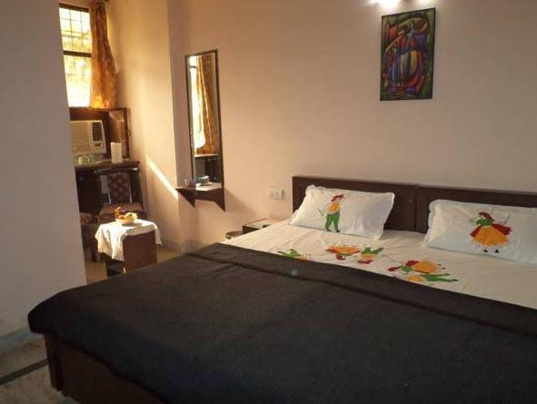 hotel ambika palace by wb inn