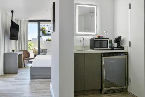 kaskades hotel south beach