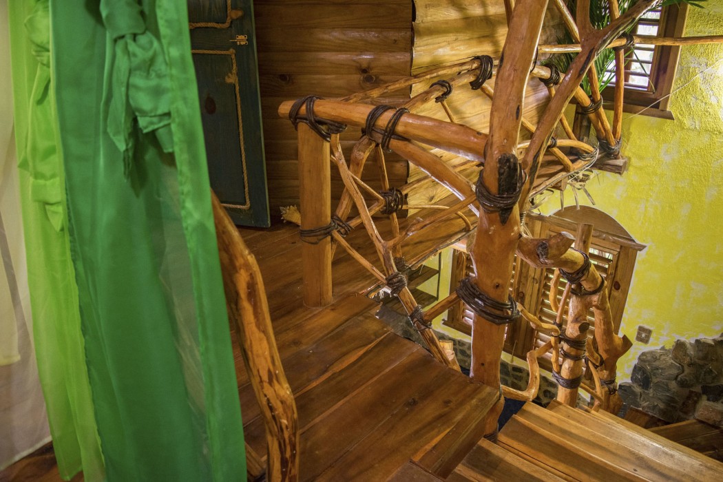 chalet tropical hotel and restaurant pizzeria