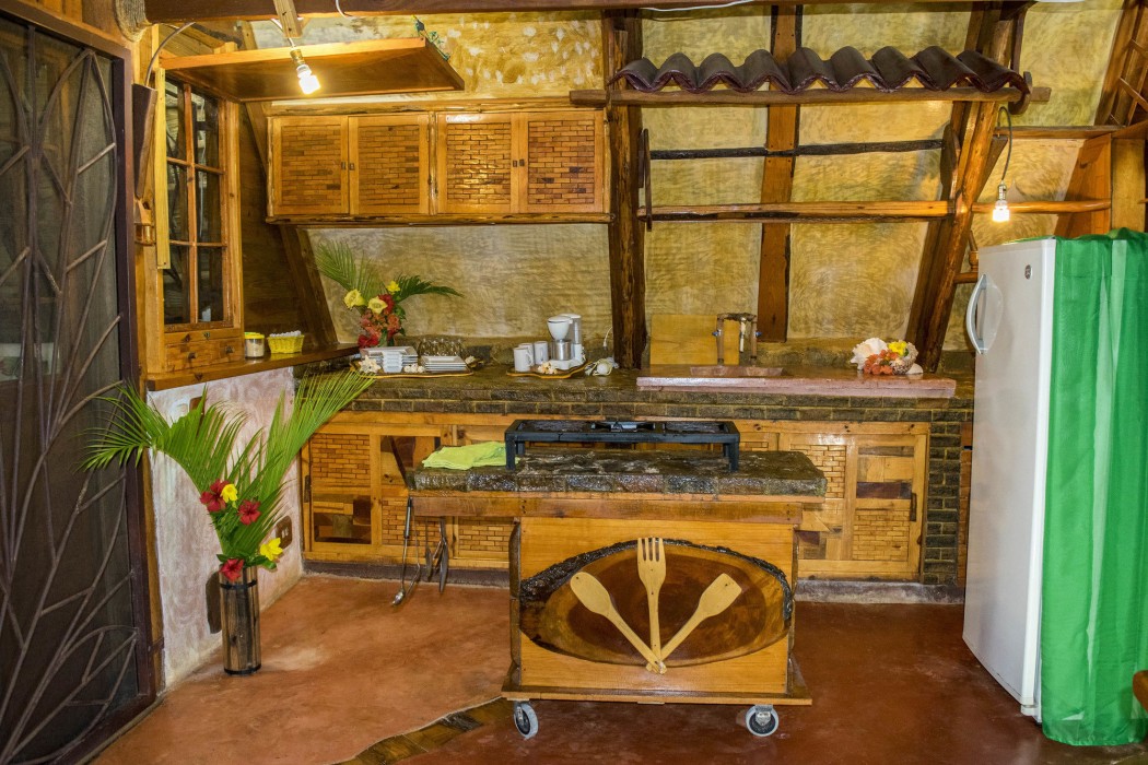 chalet tropical hotel and restaurant pizzeria