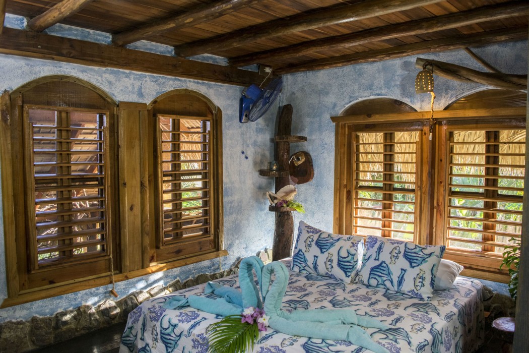 chalet tropical hotel and restaurant pizzeria