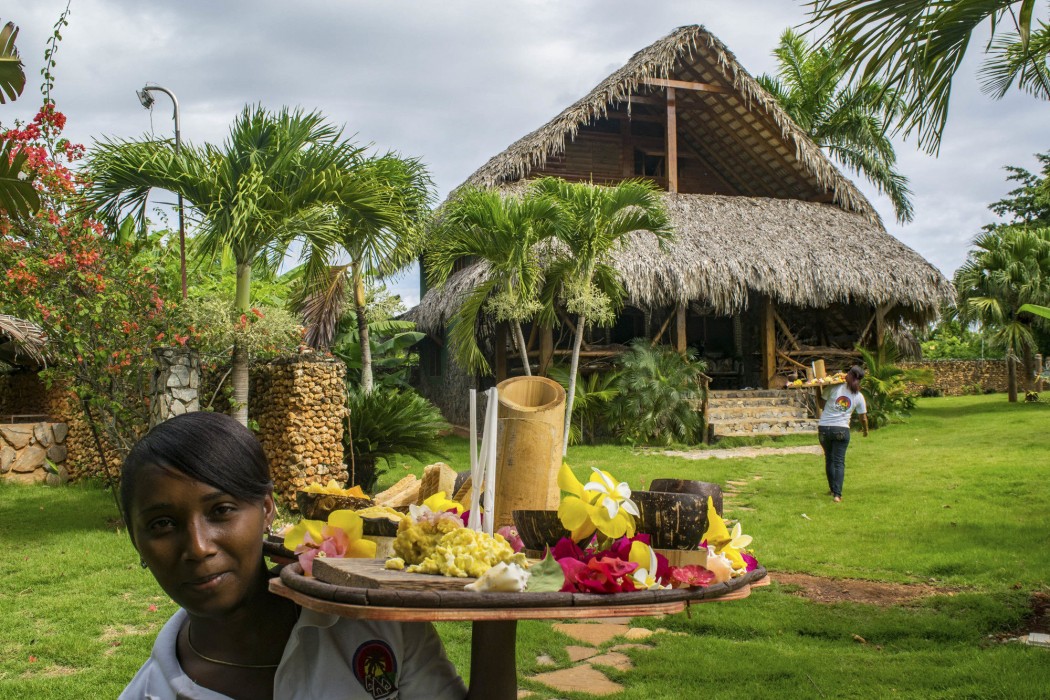 chalet tropical hotel and restaurant pizzeria