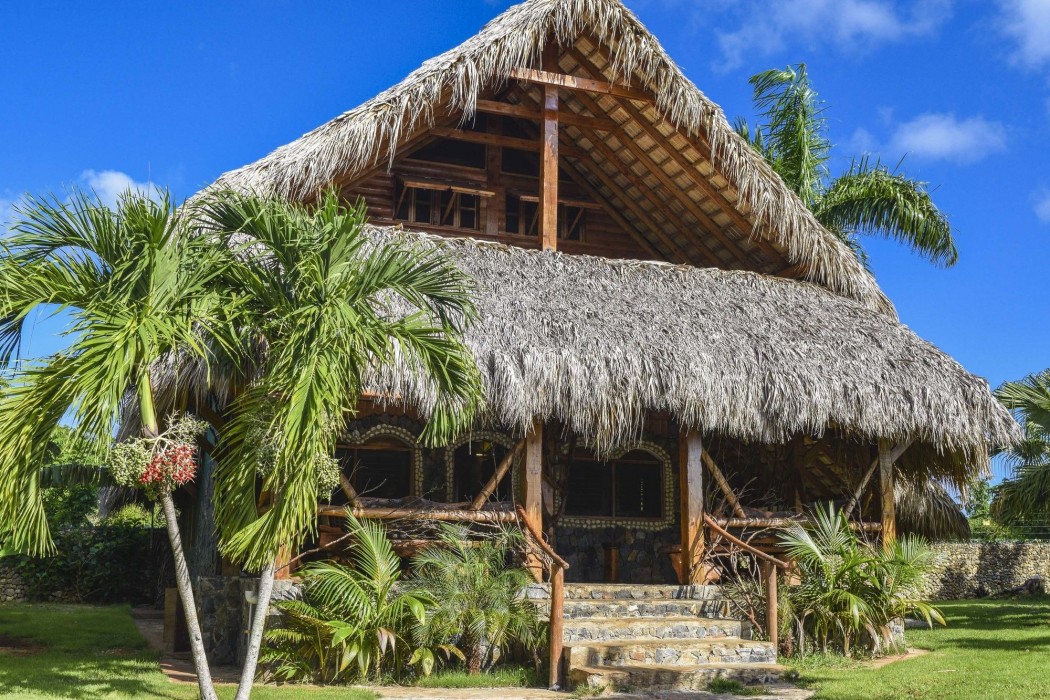 chalet tropical hotel and restaurant pizzeria