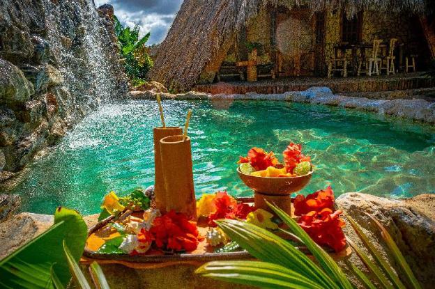 chalet tropical hotel and restaurant pizzeria