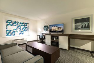 wingate by wyndham augusta washington road