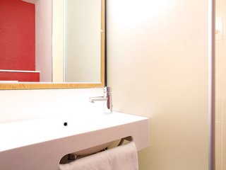 B&B Hotel Perpignan Sud Marche International,Pyrénées-Orientales>>Perpignan,2 star