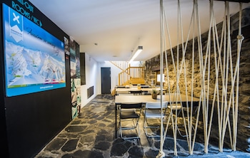 mountain hostel tarter