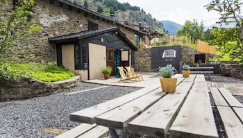 mountain hostel tarter