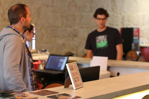 nice way porto hostel