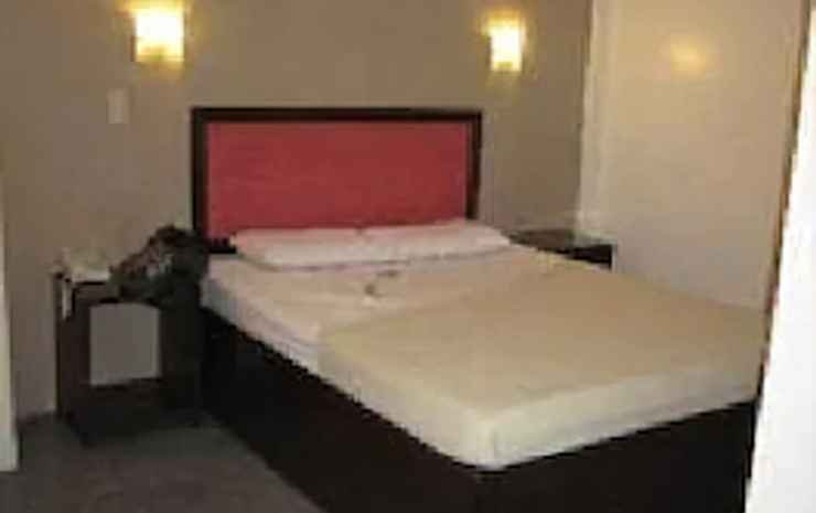 toilena room and board