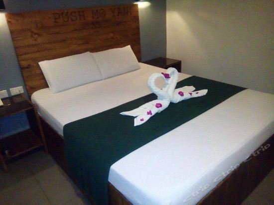 toilena room and board