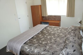 Bks Egmont Motor Lodge,New Plymouth>>Burgess Park,4 star