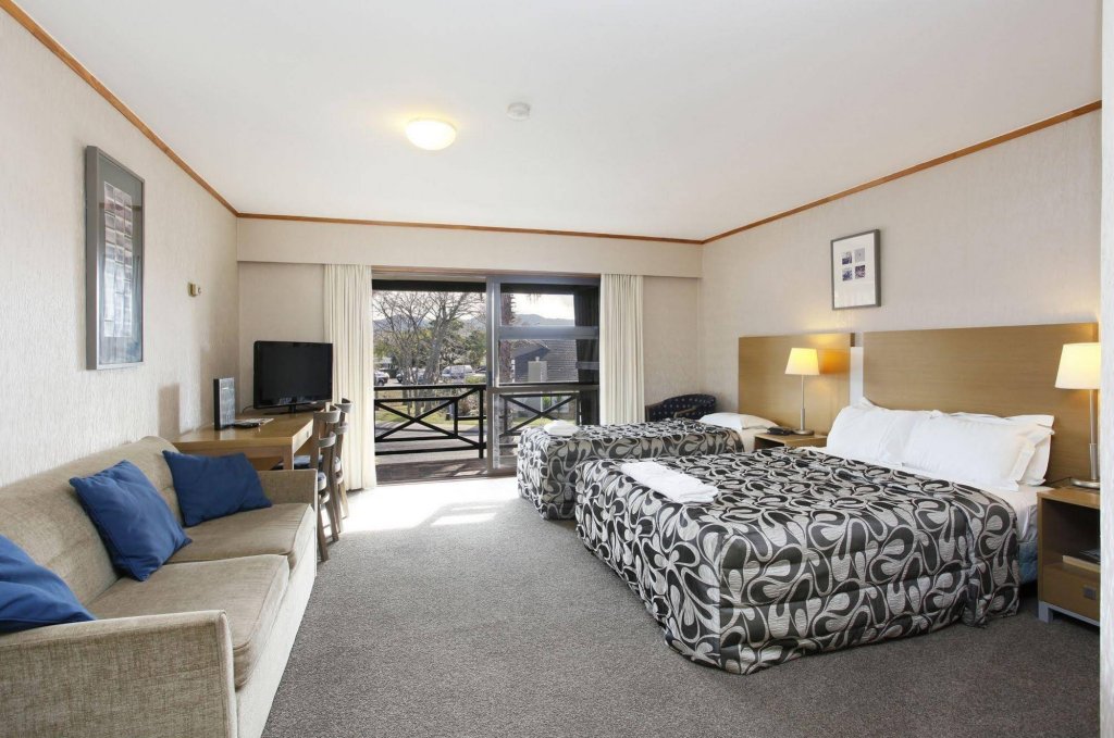 Walton Park Motor Lodge,Matakana>>Auckland,4 star