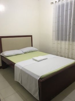 wendys apartelle