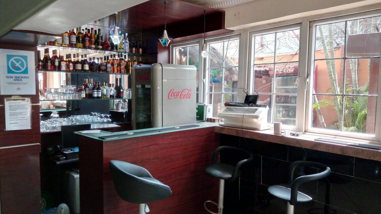 charlies place and suite