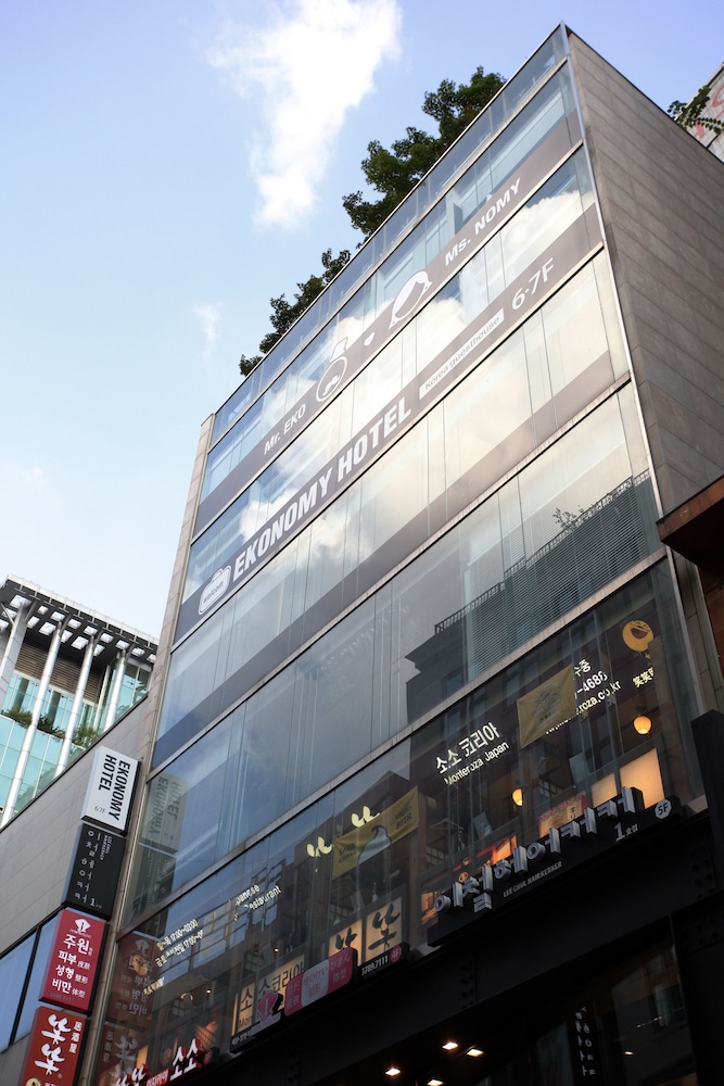 ekonomy hotel myeongdong premier